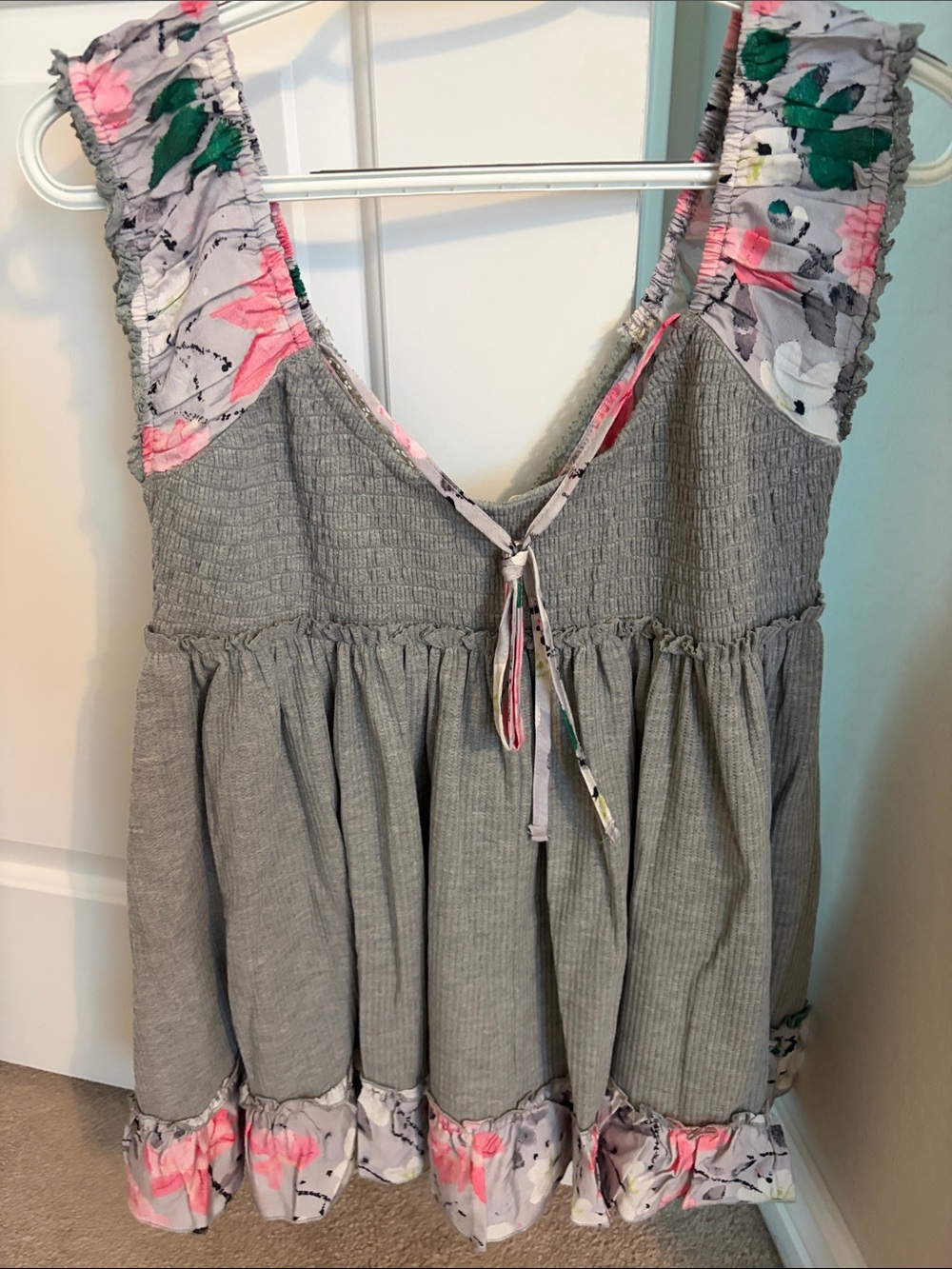 POL Gray Lace-Trim Floral Tank with Pink & Green Accents - Picture 2 of 2